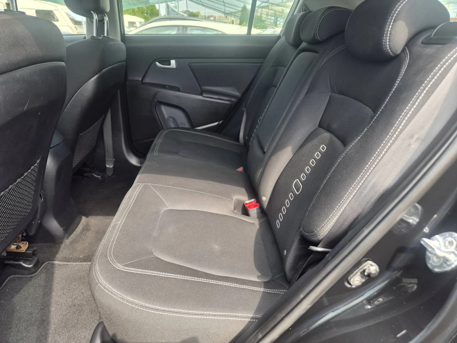 Kia Sportage 1.7CRDI-230.000км, снимка 14 - Автомобили и джипове - 55667385