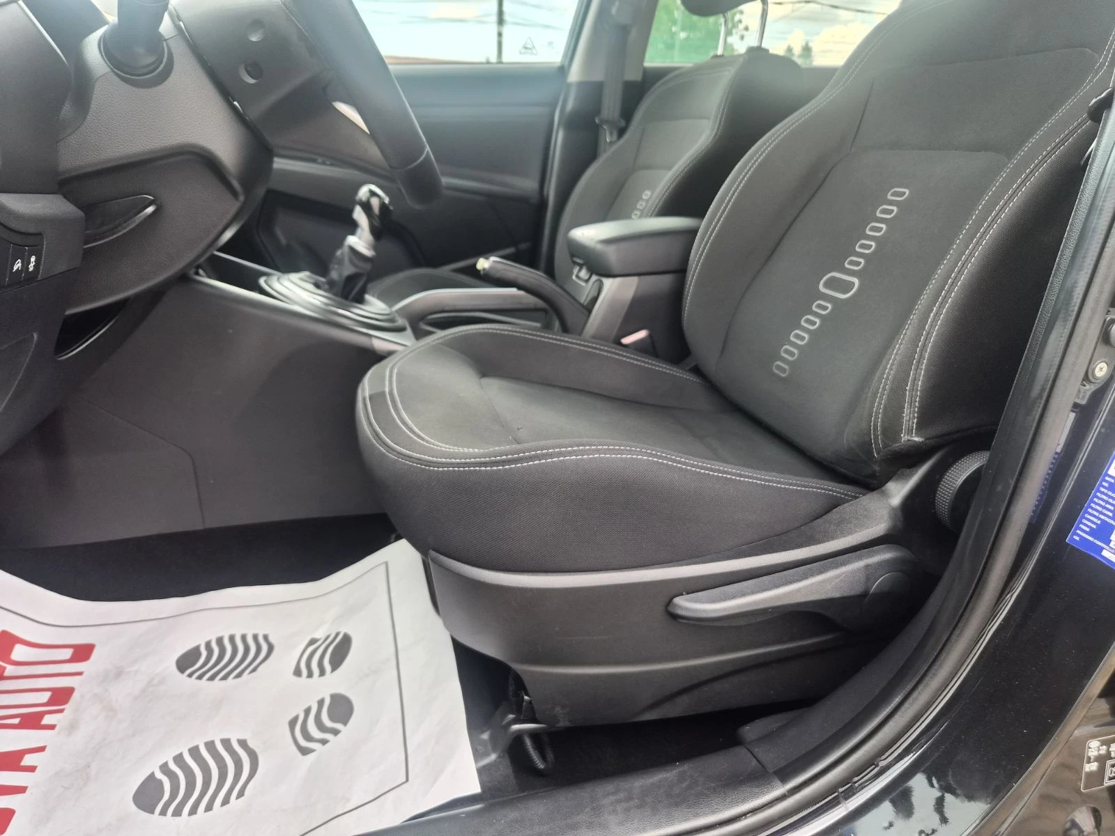 Kia Sportage 1.7CRDI-230.000км, снимка 7 - Автомобили и джипове - 55667385