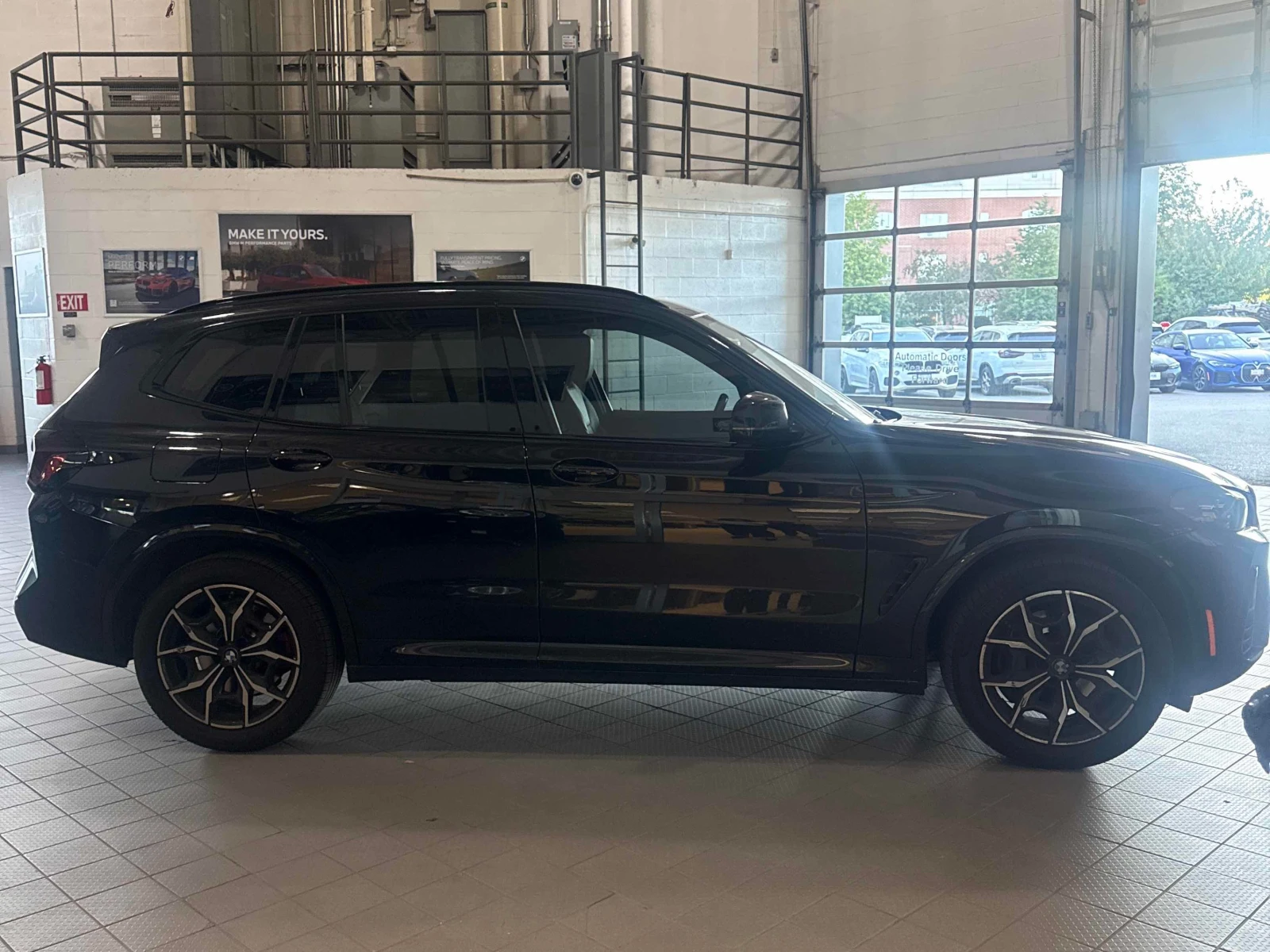 BMW X3  XDRIVE30I / АВТОКРЕДИТ / ПАНОРАМА / МАХАГОН , снимка 3 - Автомобили и джипове - 56080759