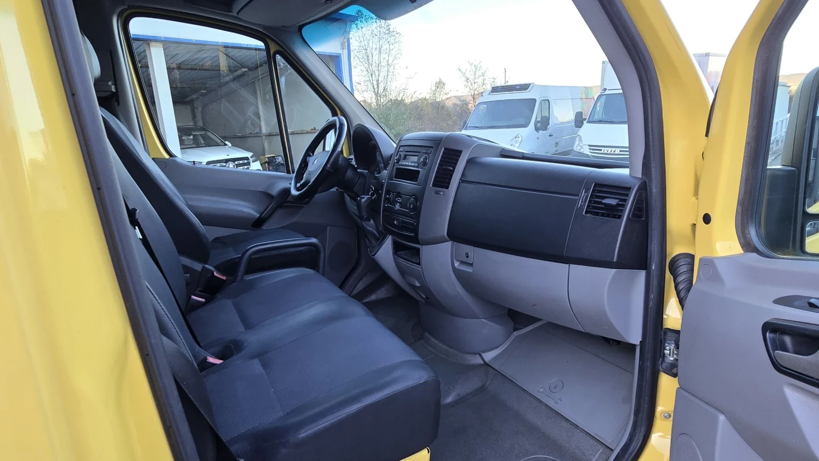 Mercedes-Benz Sprinter 319     | Mobile.bg   13