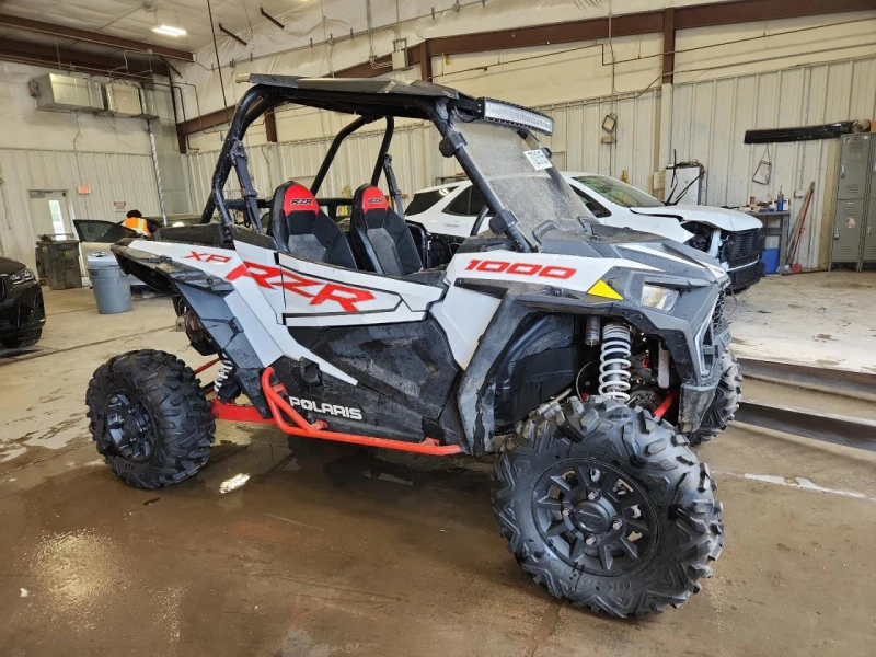 Polaris RZR * XP* 1000cc* 