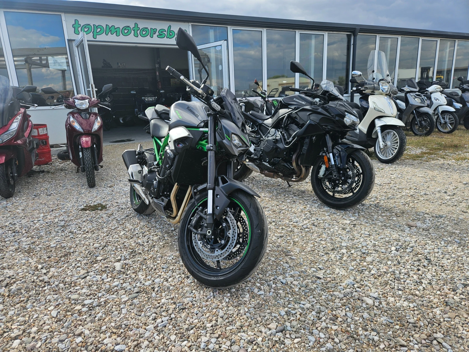 Kawasaki Z H2 Special Edition Supercharger Akrapovich 