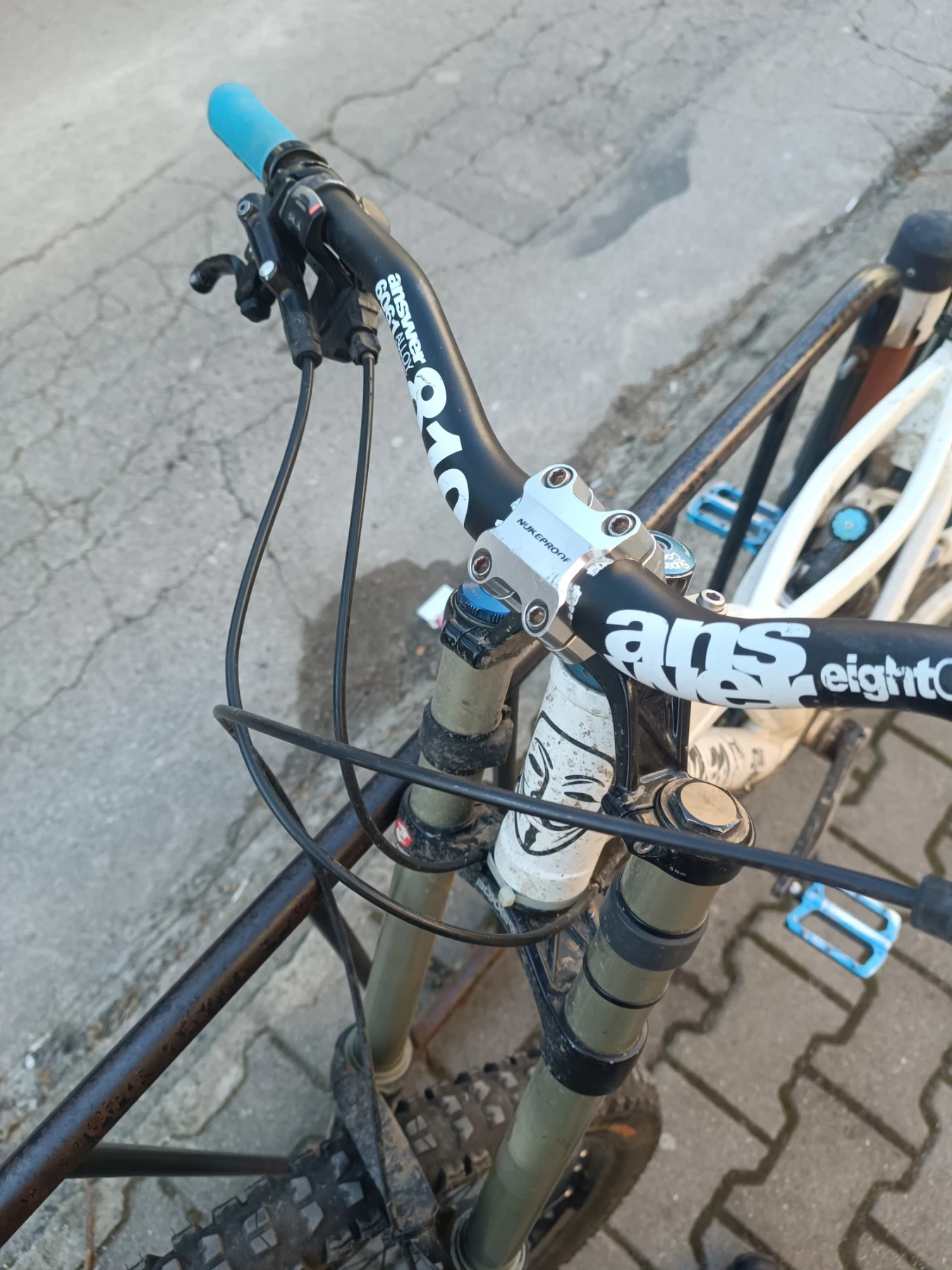 ��������� DH | Mobile.bg � ����������� 6