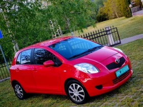 Toyota Yaris 1.0I(69)* FACELIFT* КЛИМАТИК* НОВ ВНОС* , снимка 1