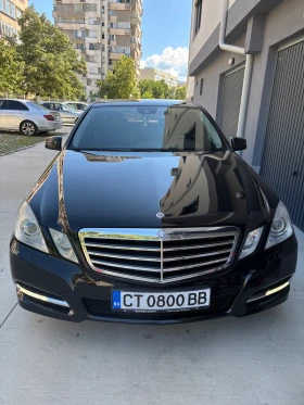 Mercedes-Benz E 200, снимка 1