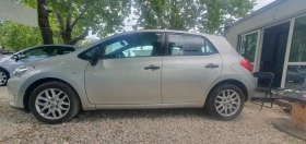 Toyota Auris 1.6 бензин 124к.с. Навигация , снимка 4