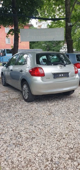 Toyota Auris 1.6 бензин 124к.с. Навигация , снимка 8