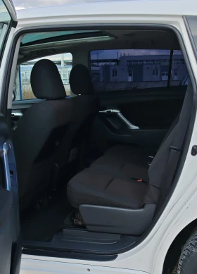 Toyota Verso 2.0 D-4D 126к.с. Панорама* Климатроник* USB/AUX - 9800 лв. / 5010.66 € - 64275459 12