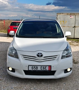 Toyota Verso 2.0 D-4D 126к.с. Панорама* Климатроник* USB/AUX - 9800 лв. / 5010.66 € - 64275459 3