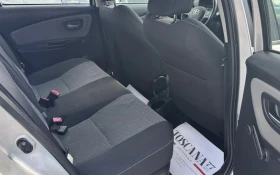 Toyota Yaris 1.5Hybrid* �������� �������* Keyless go * ������*  | Mobile.bg � ����� ������ 10