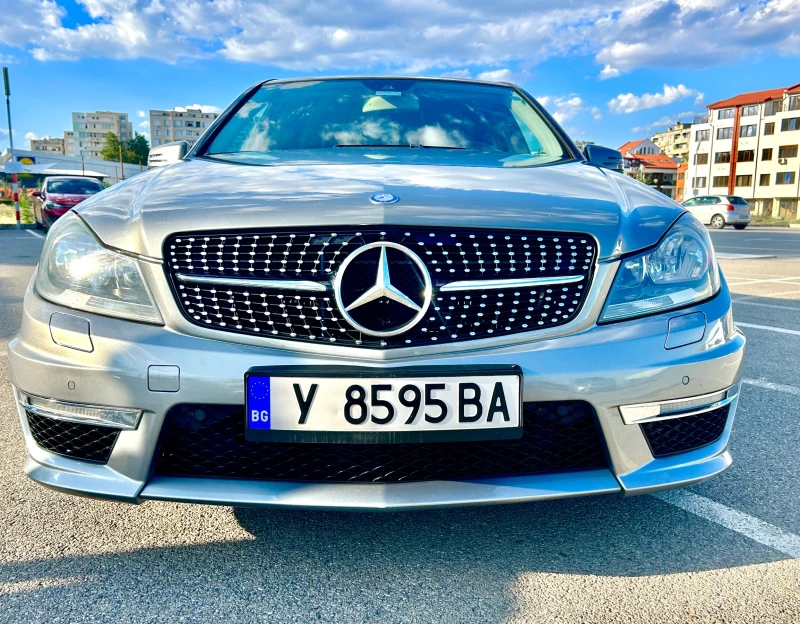 Mercedes-Benz C 220, снимка 1 - Автомобили и джипове - 47898022