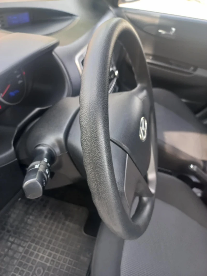 Hyundai I20, снимка 10 - Автомобили и джипове - 51678015