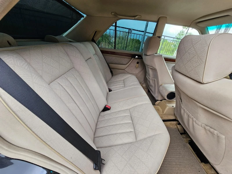 Mercedes-Benz 124 124, снимка 10 - Автомобили и джипове - 52598311