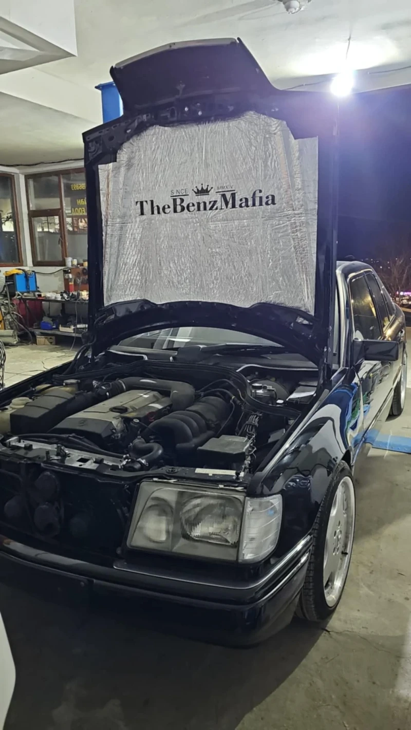 Mercedes-Benz 124 124, снимка 2 - Автомобили и джипове - 52598311