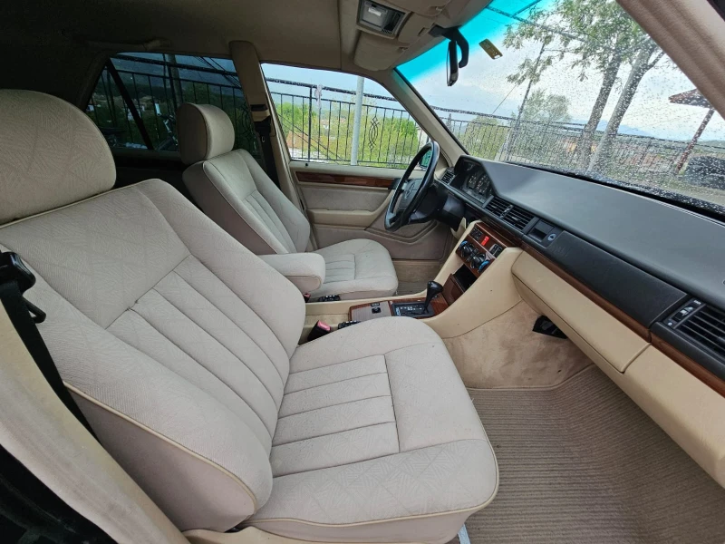 Mercedes-Benz 124 124, снимка 16 - Автомобили и джипове - 52598311