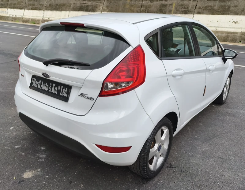 Ford Fiesta 1.4 TDCI, снимка 9 - Автомобили и джипове - 52477795