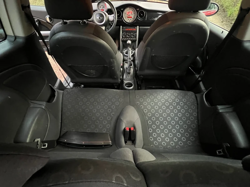 Mini D one, снимка 9 - Автомобили и джипове - 53340976