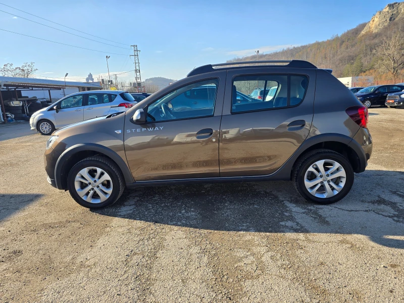 Dacia Sandero 1.5DCI АВТОМАТ/LED/NAVI , снимка 6 - Автомобили и джипове - 53445152