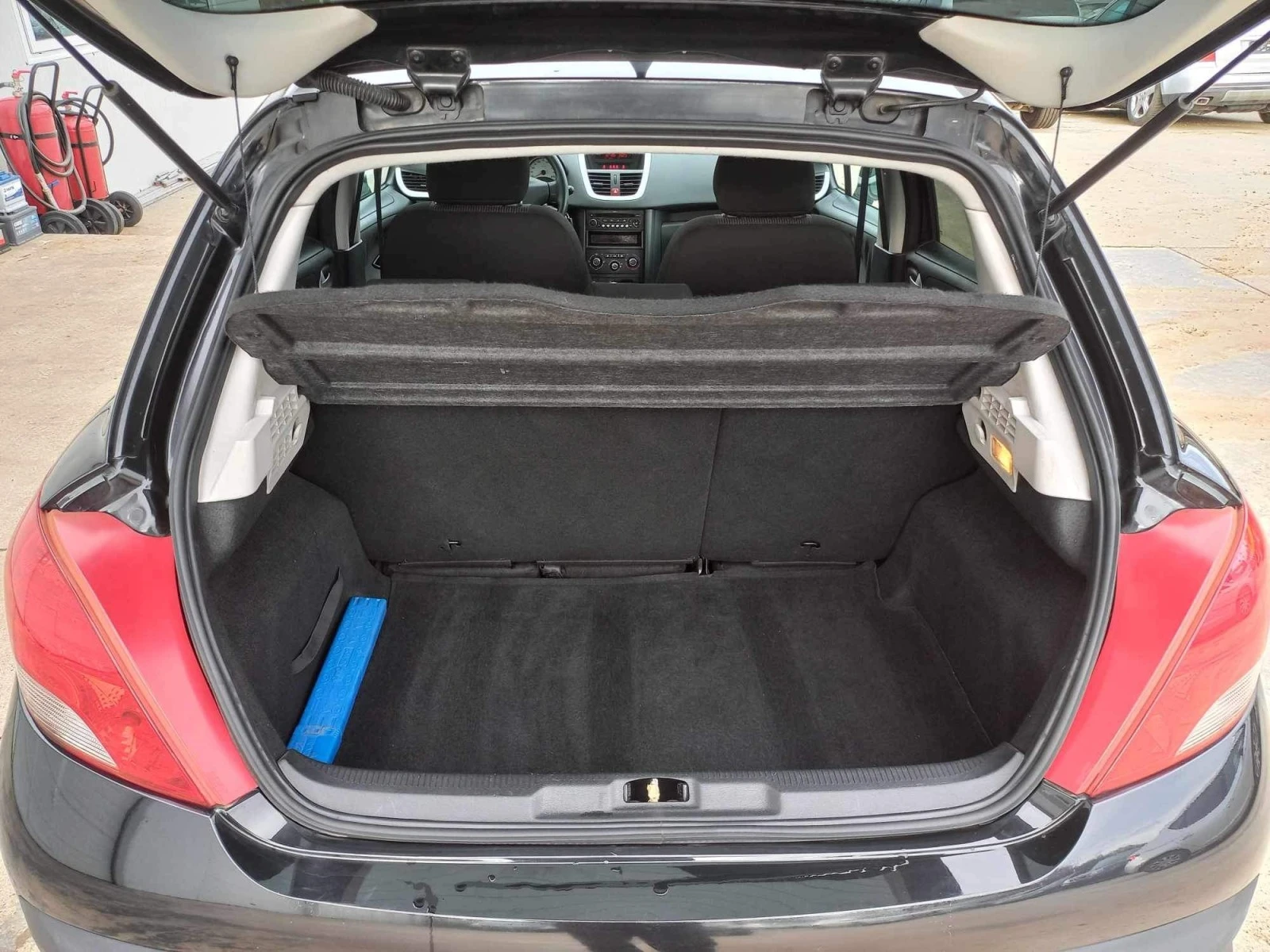 Peugeot 207 1.4i * GPL* 150000km* UNIKAT*  | Mobile.bg   15