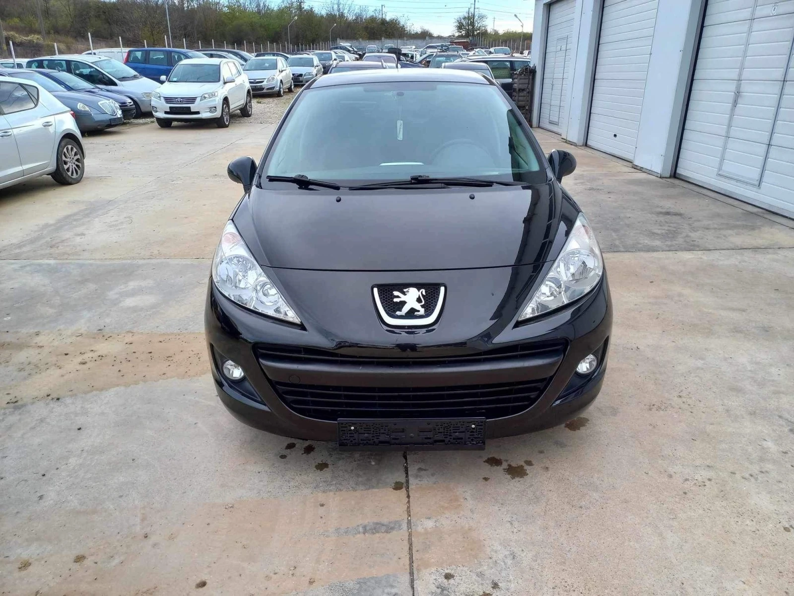 Peugeot 207 1.4i * GPL*150000km*UNIKAT* - изображение 10