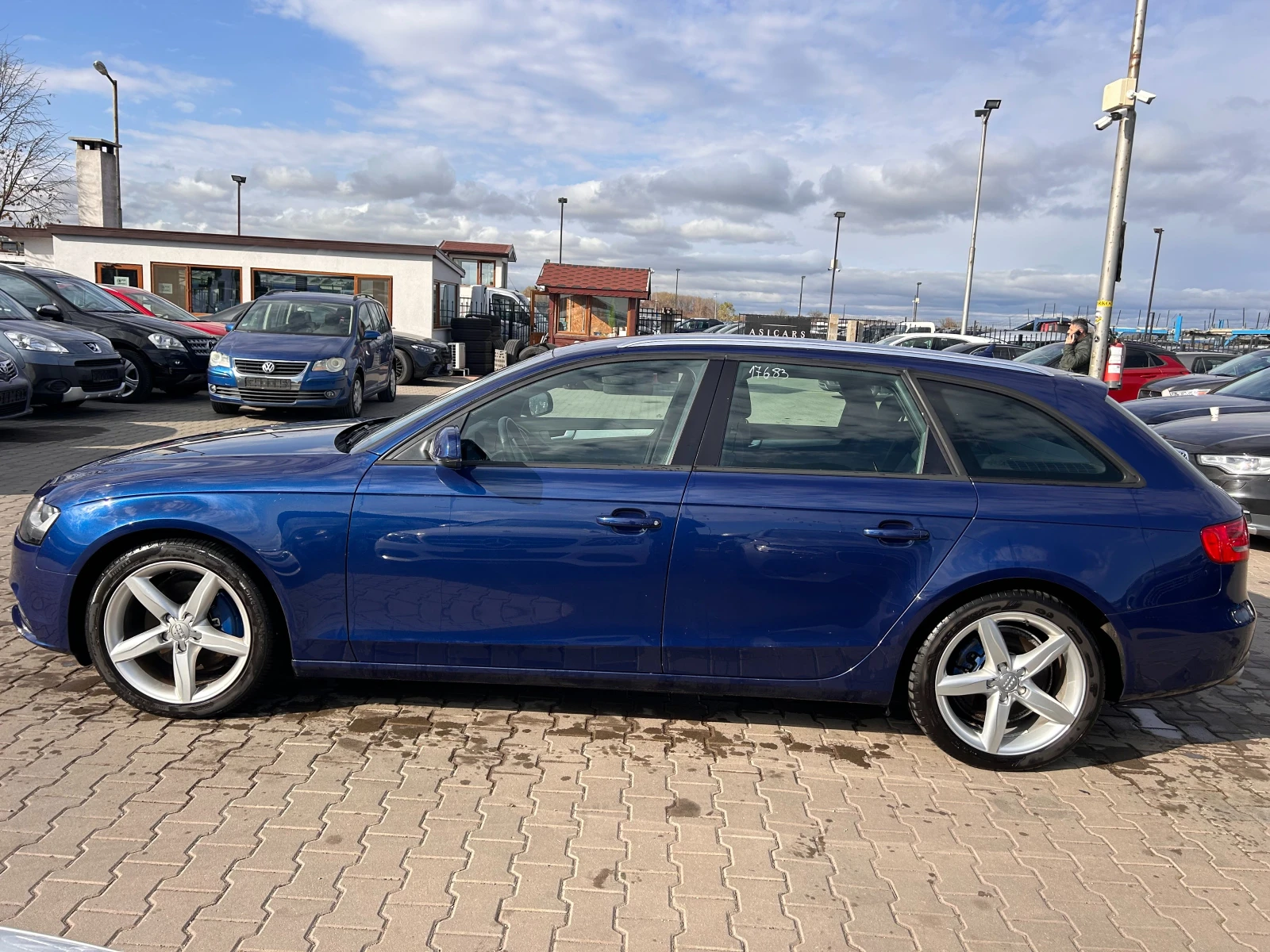 Audi A4 3.0TDI FACE QUATTRO NAVI  - изображение 9