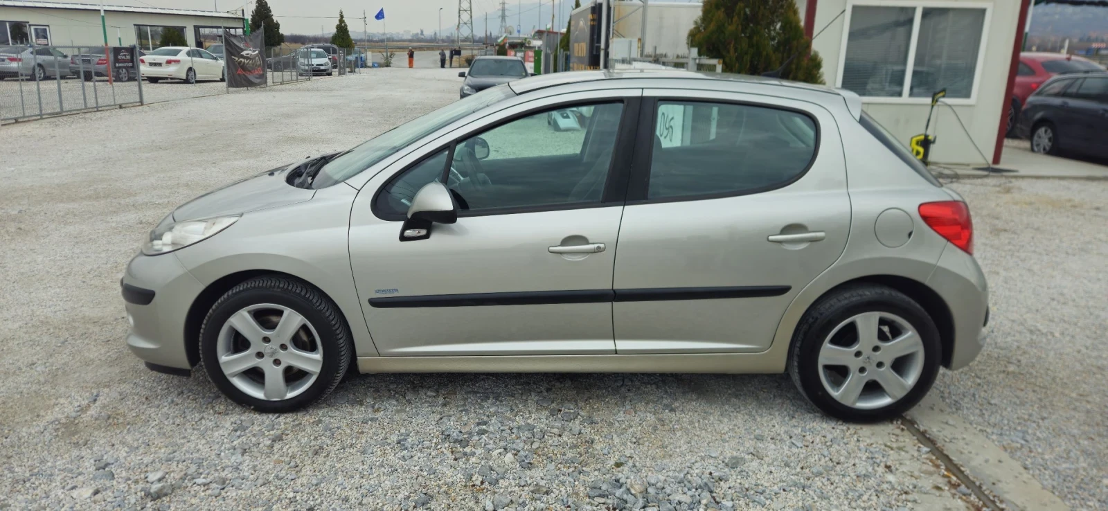 Peugeot 207  1.6hdi.90кс.2009г.ТОП.състояние - изображение 8