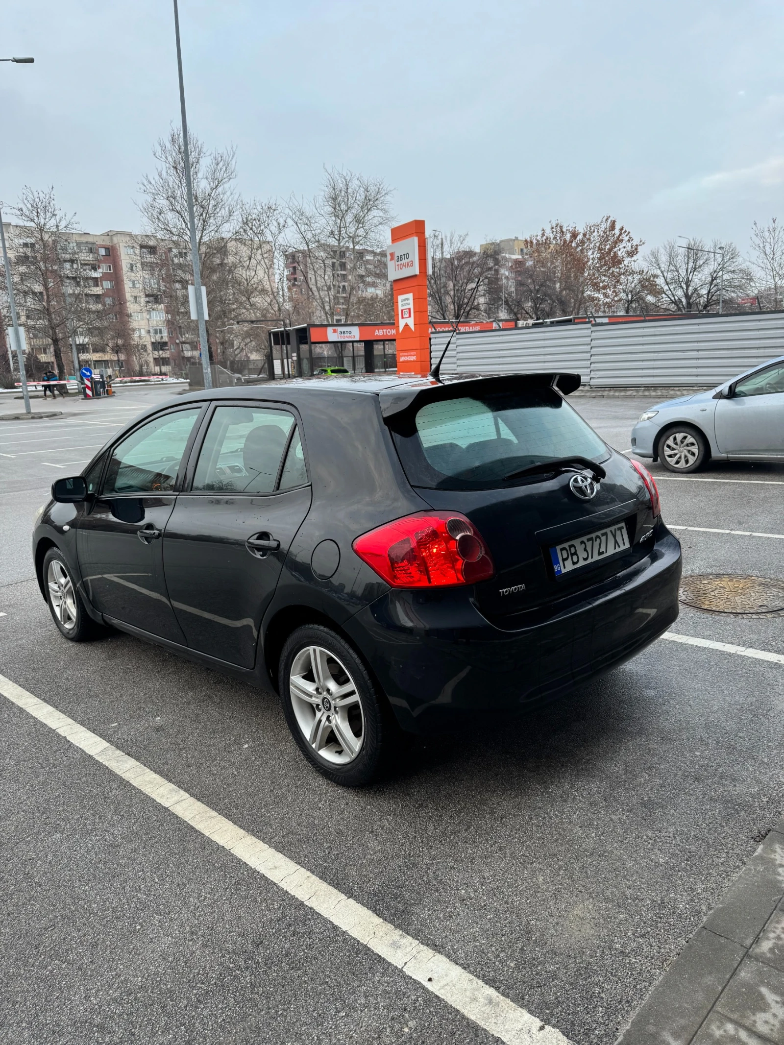 Toyota Auris VVTI- 132 к.с. ГАЗ - изображение 4