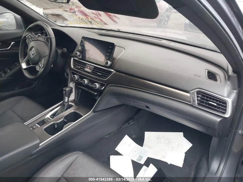 Honda Accord * SPORT* ВЪЗМОЖНОСТ ЗА ЛИЗИНГ*  - изображение 6