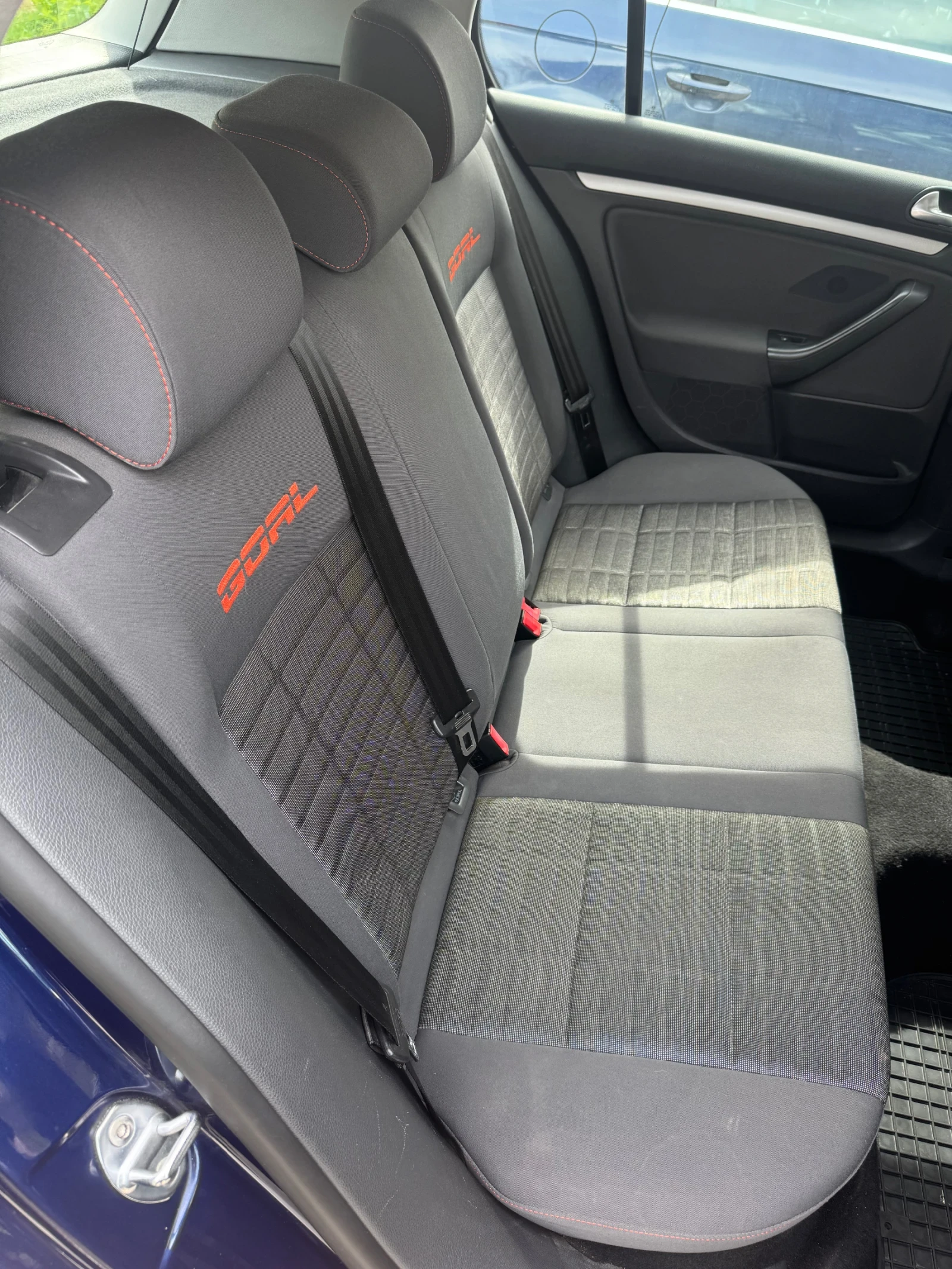 VW Golf 1.9 TDI 105 кс BXE - изображение 10