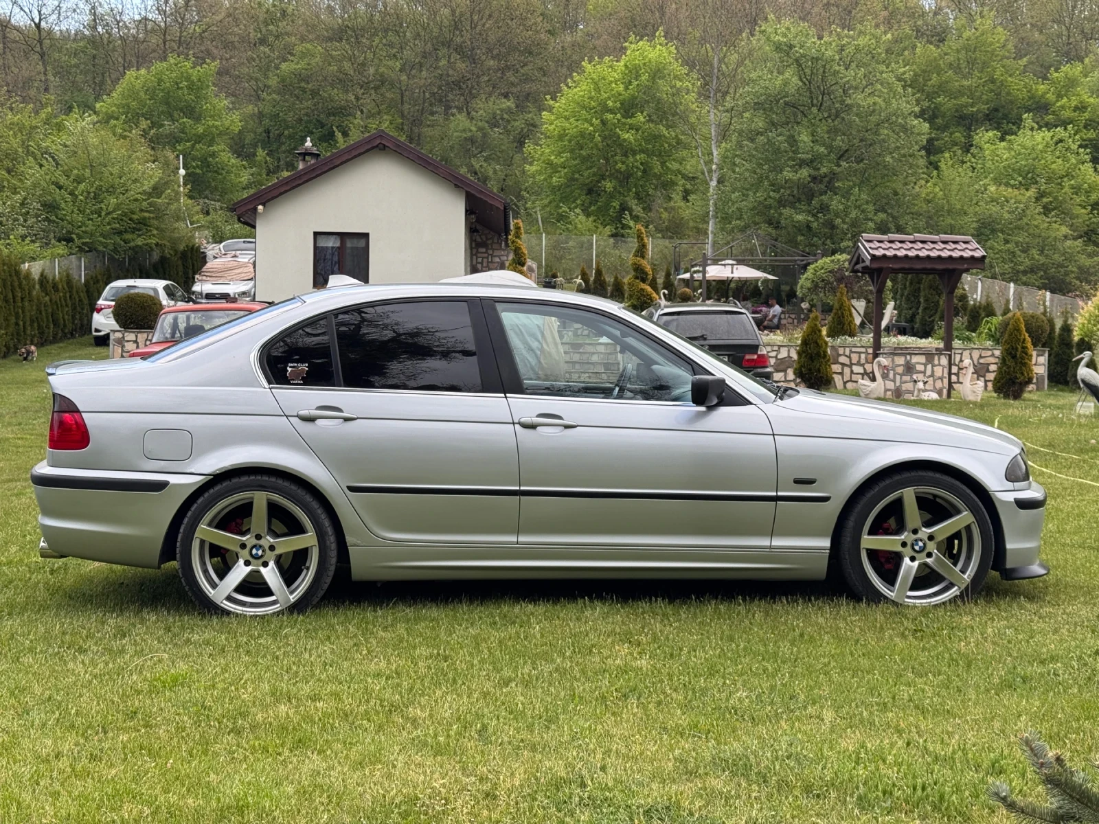 BMW 323  - изображение 3