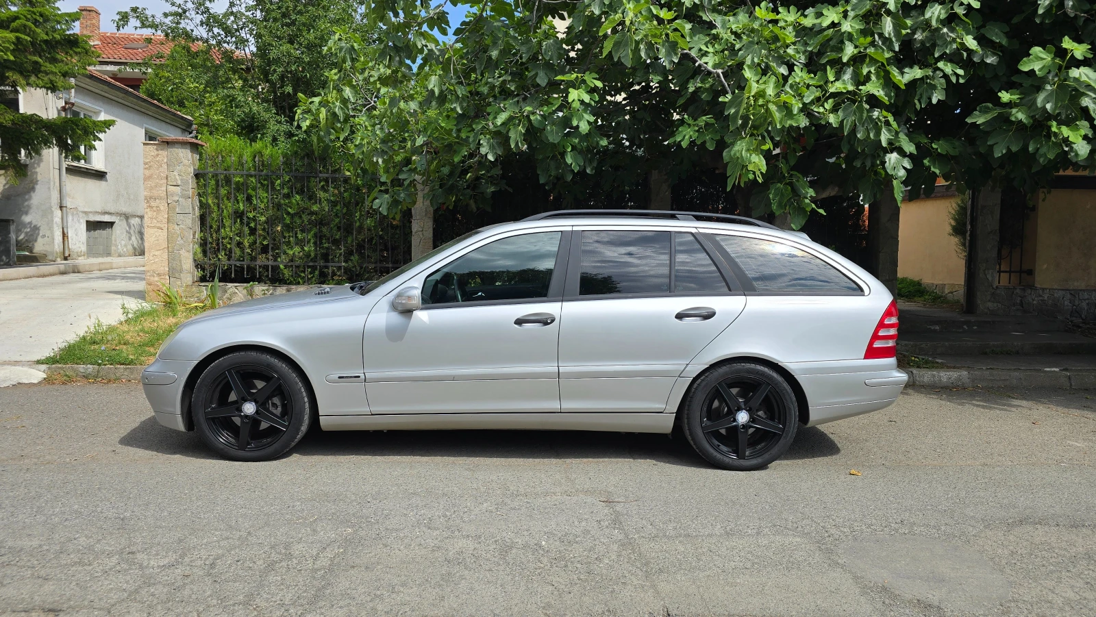 Mercedes-Benz C 180 Kompressor - изображение 4
