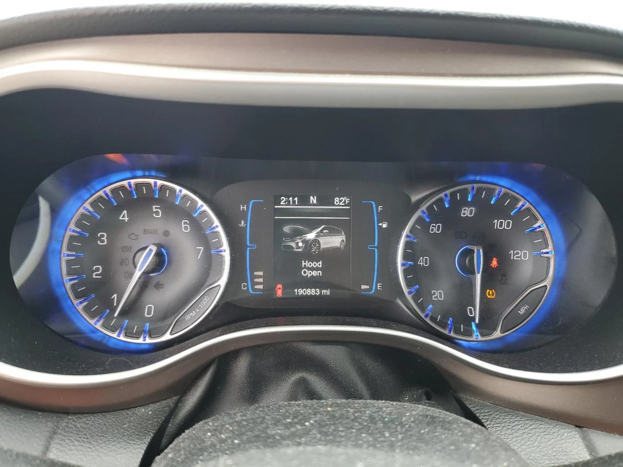 Chrysler Pacifica 3, 6 L Pentastar  - изображение 9