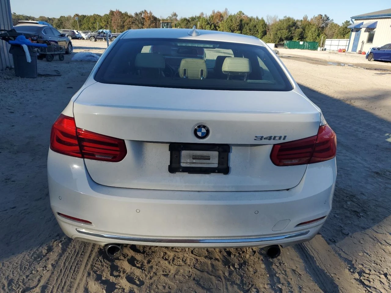 BMW 340 Keyless* SAT кутия* 360* Harman Kardon* Distronic* - изображение 6