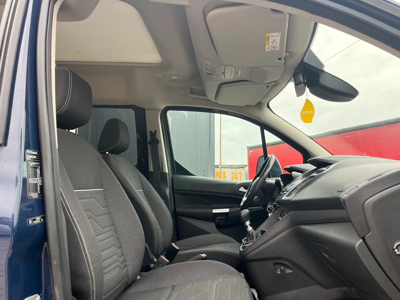 Ford Tourneo Connect 1.6TDCI �������� | Mobile.bg � ����������� 12