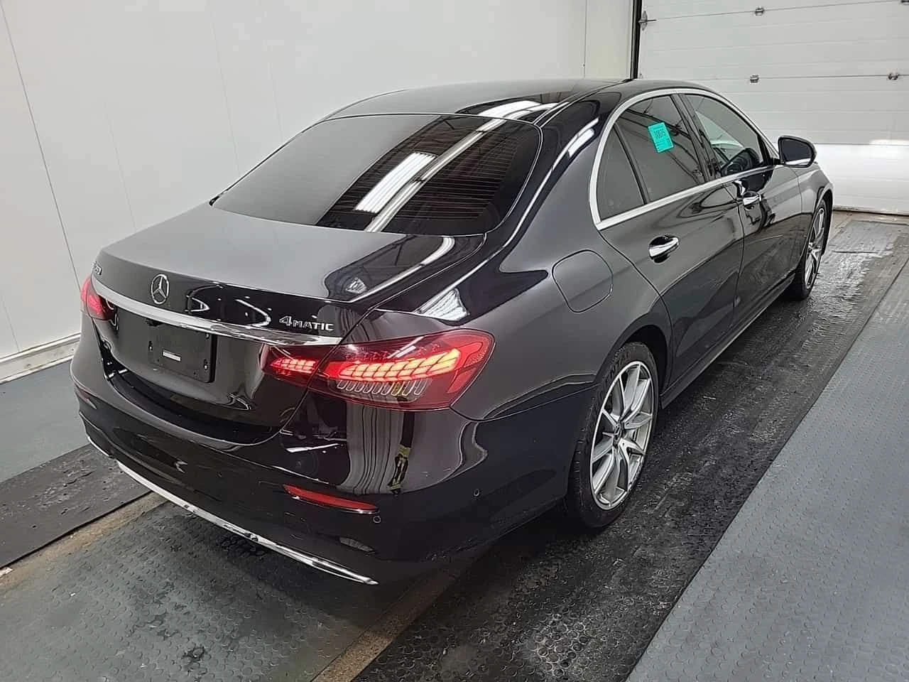 Mercedes-Benz E 450 | HUD | 360 | PANO | DISTRONIC | BURMESTER | AMG - изображение 3