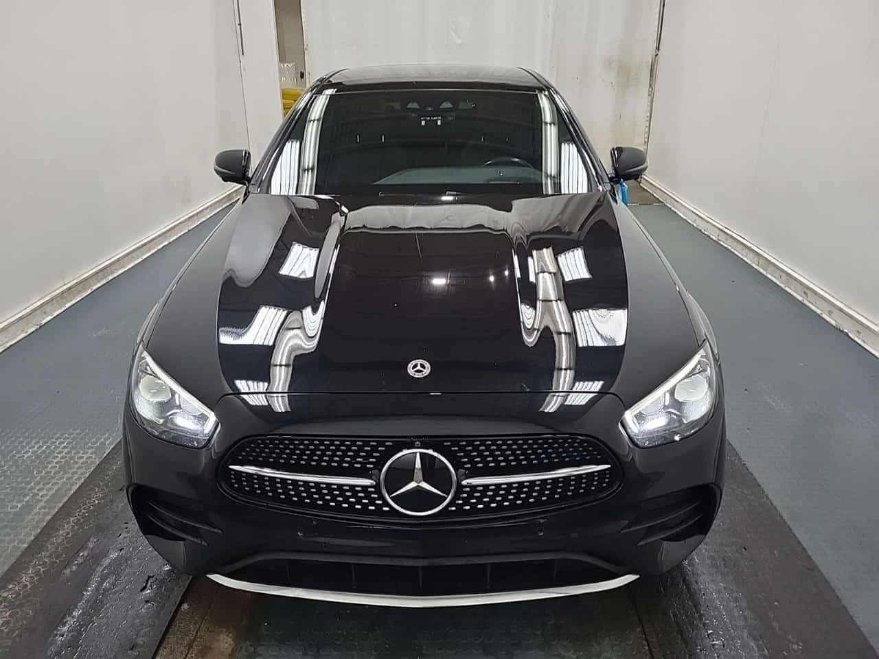 Mercedes-Benz E 450 | HUD | 360 | PANO | DISTRONIC | BURMESTER | AMG - изображение 8