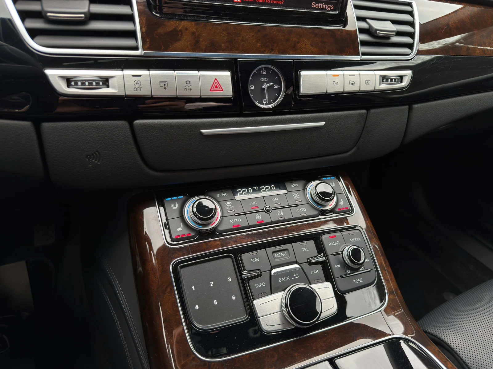 Audi A8 3.0TDI quattro Soft-Close Pano Night 360 BOSE HUD, снимка 10 - Автомобили и джипове - 53950378