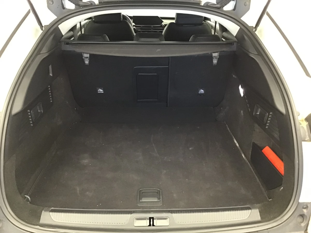 Citroen C5X 1.2 Feel, снимка 16 - Автомобили и джипове - 54042815