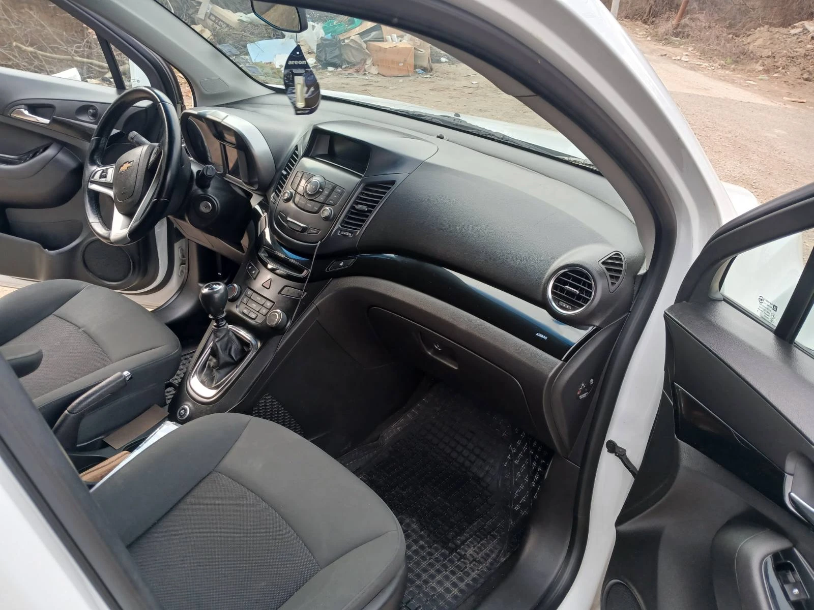 Chevrolet Orlando ����� ��������� | Mobile.bg � ����������� 12