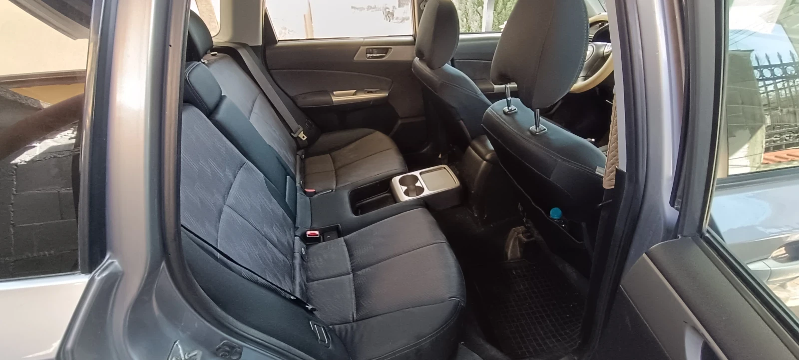 Subaru Forester, снимка 8 - Автомобили и джипове - 54187682