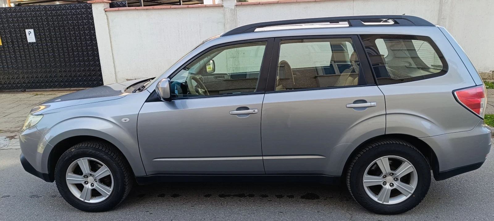 Subaru Forester, снимка 2 - Автомобили и джипове - 54187682