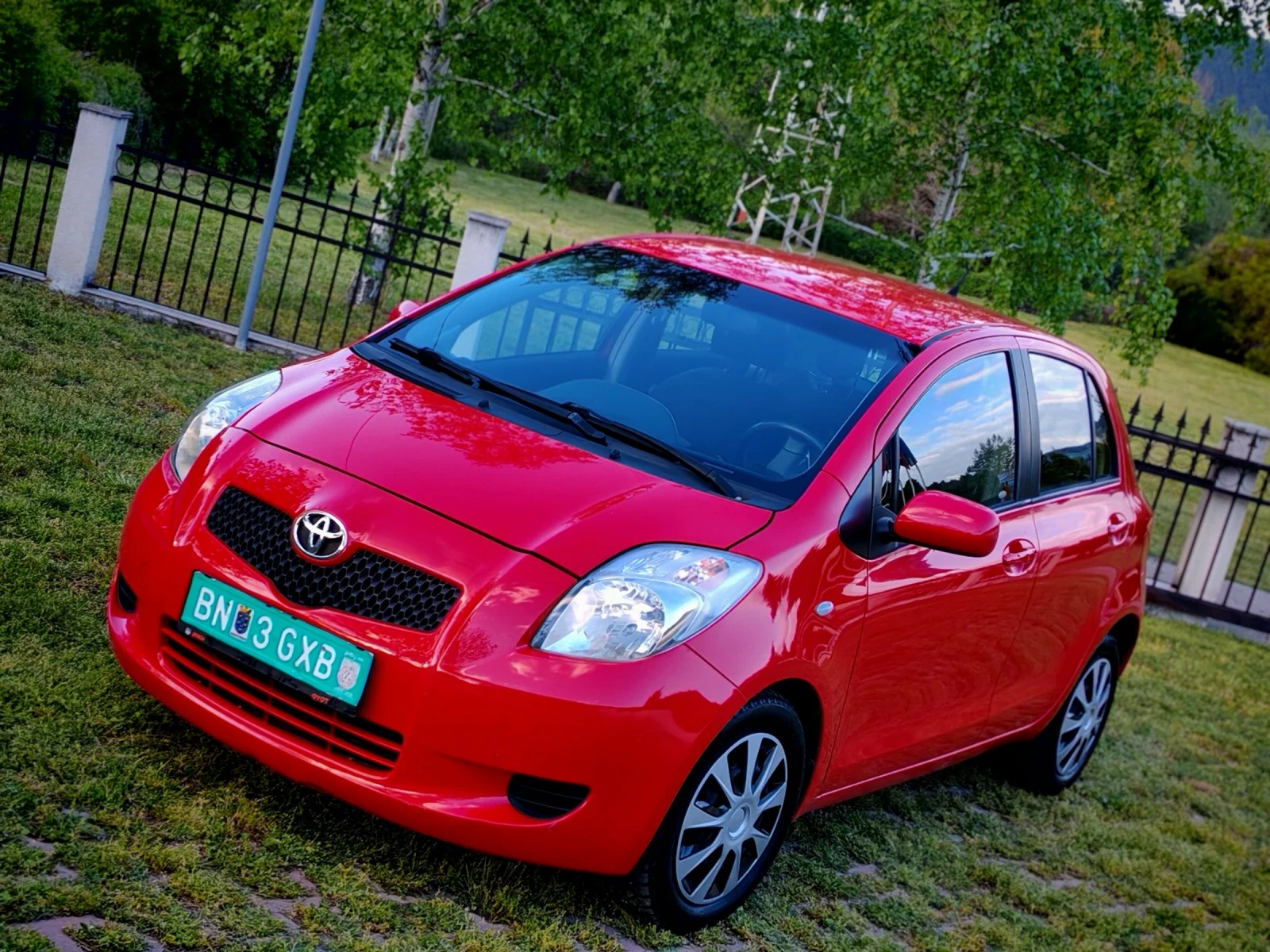 Toyota Yaris 1.0I(69)* FACELIFT* ��������* ��� ����*  | Mobile.bg � ����������� 2