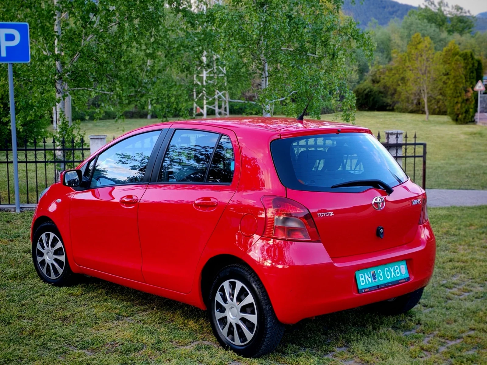 Toyota Yaris 1.0I(69)* FACELIFT* ��������* ��� ����*  | Mobile.bg � ����������� 4