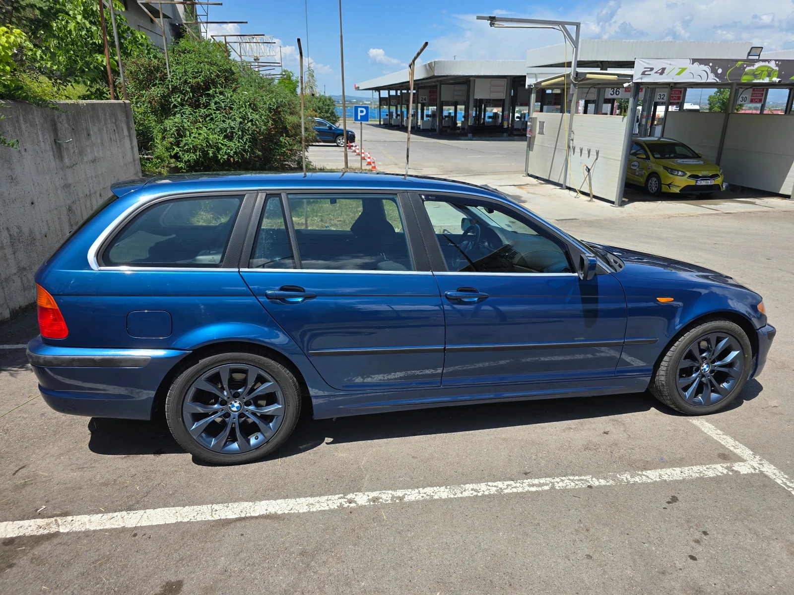 BMW 320 M54B22 - ГАЗ, снимка 3 - Автомобили и джипове - 54701450