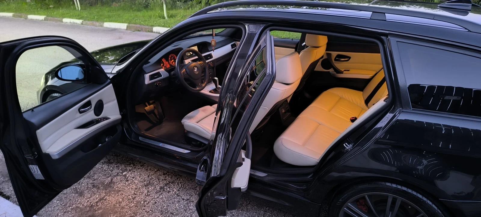 BMW 330 XI, снимка 10 - Автомобили и джипове - 54873347