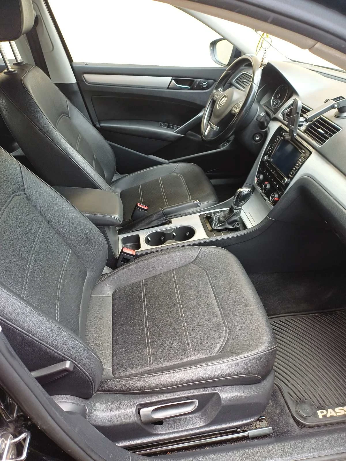 VW Passat, снимка 5 - Автомобили и джипове - 55008137