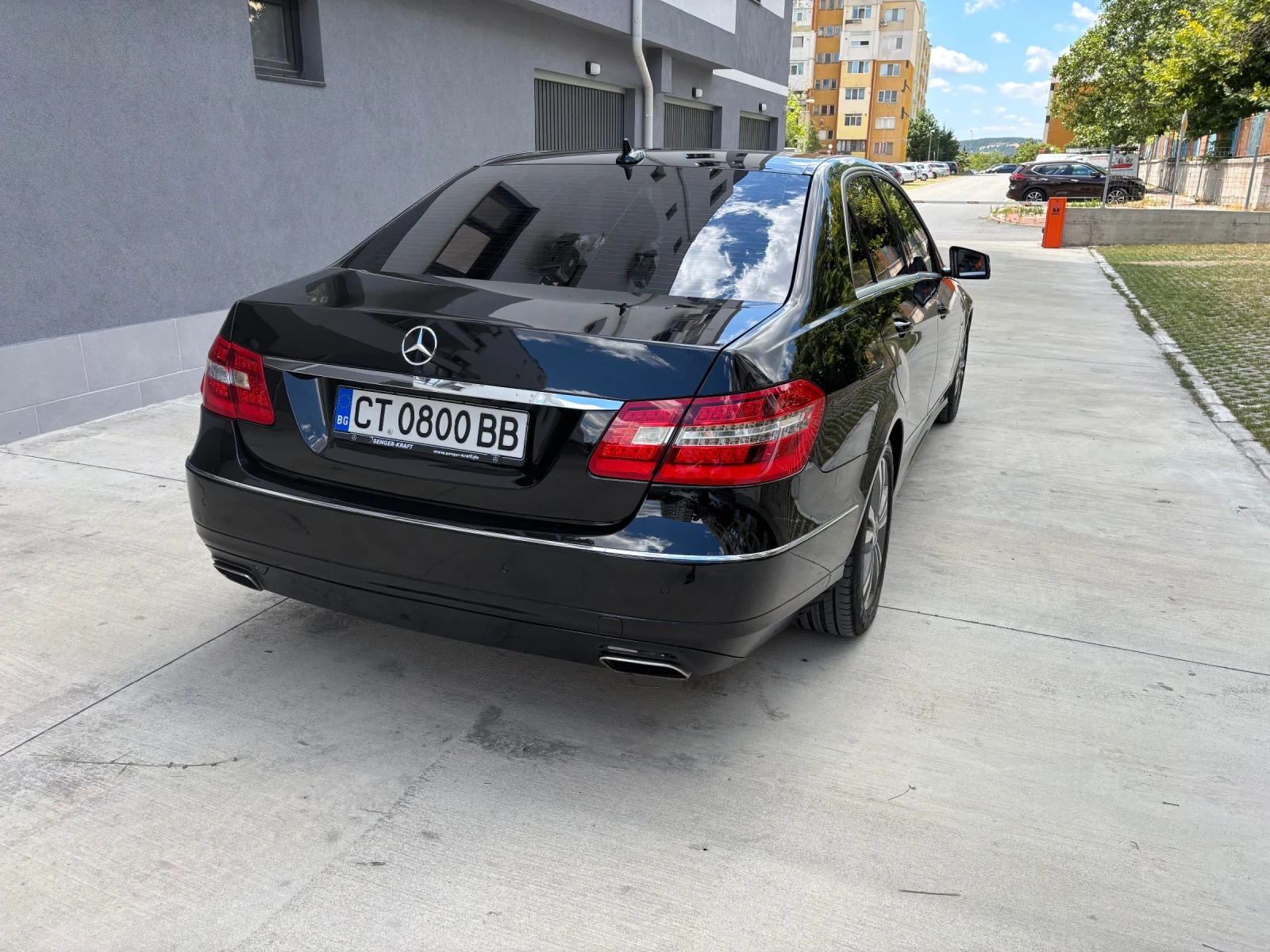Mercedes-Benz E 200 | Mobile.bg � ����������� 3