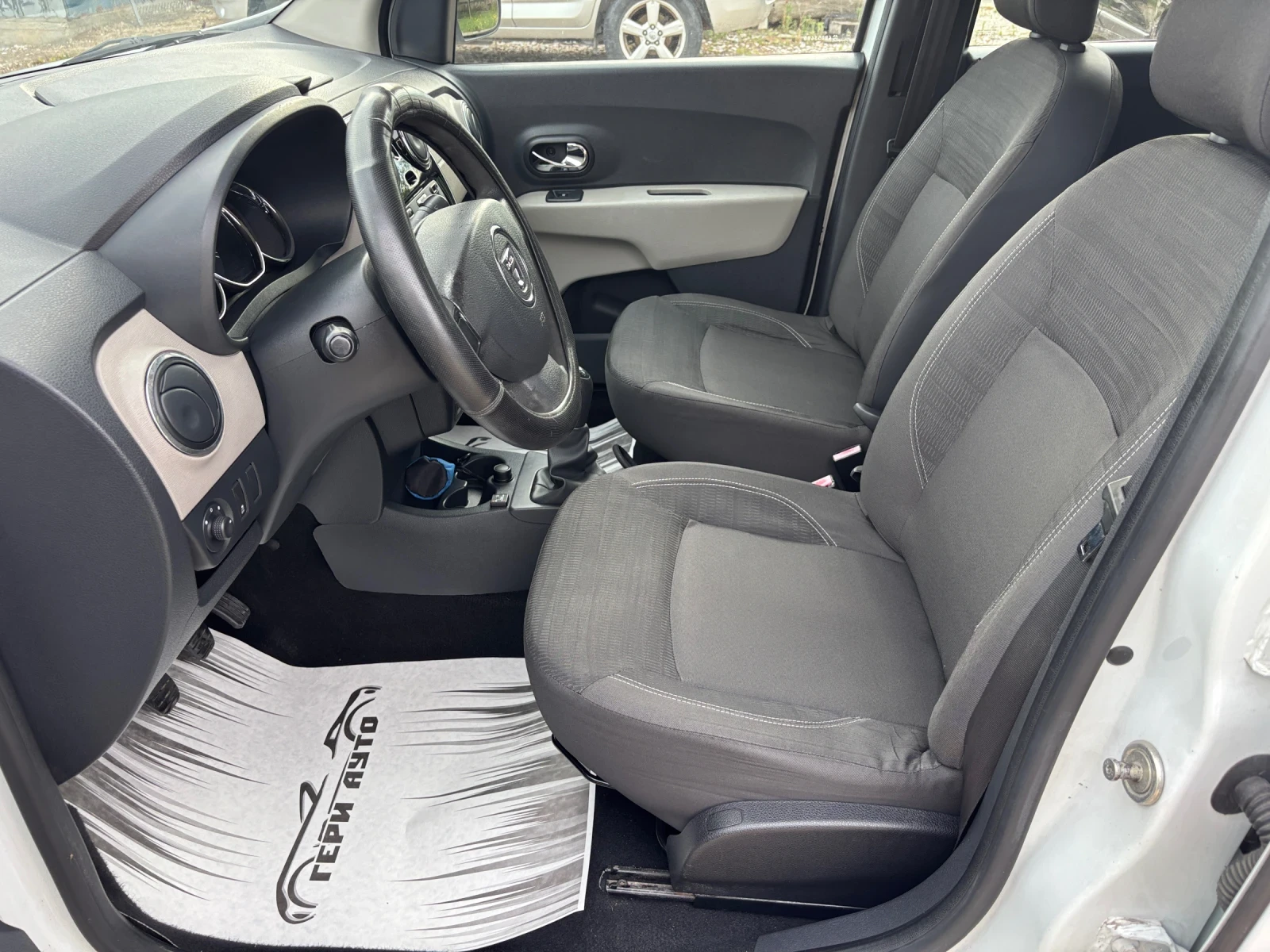 Dacia Lodgy 1.6 I + GPL, снимка 10 - Автомобили и джипове - 55371479