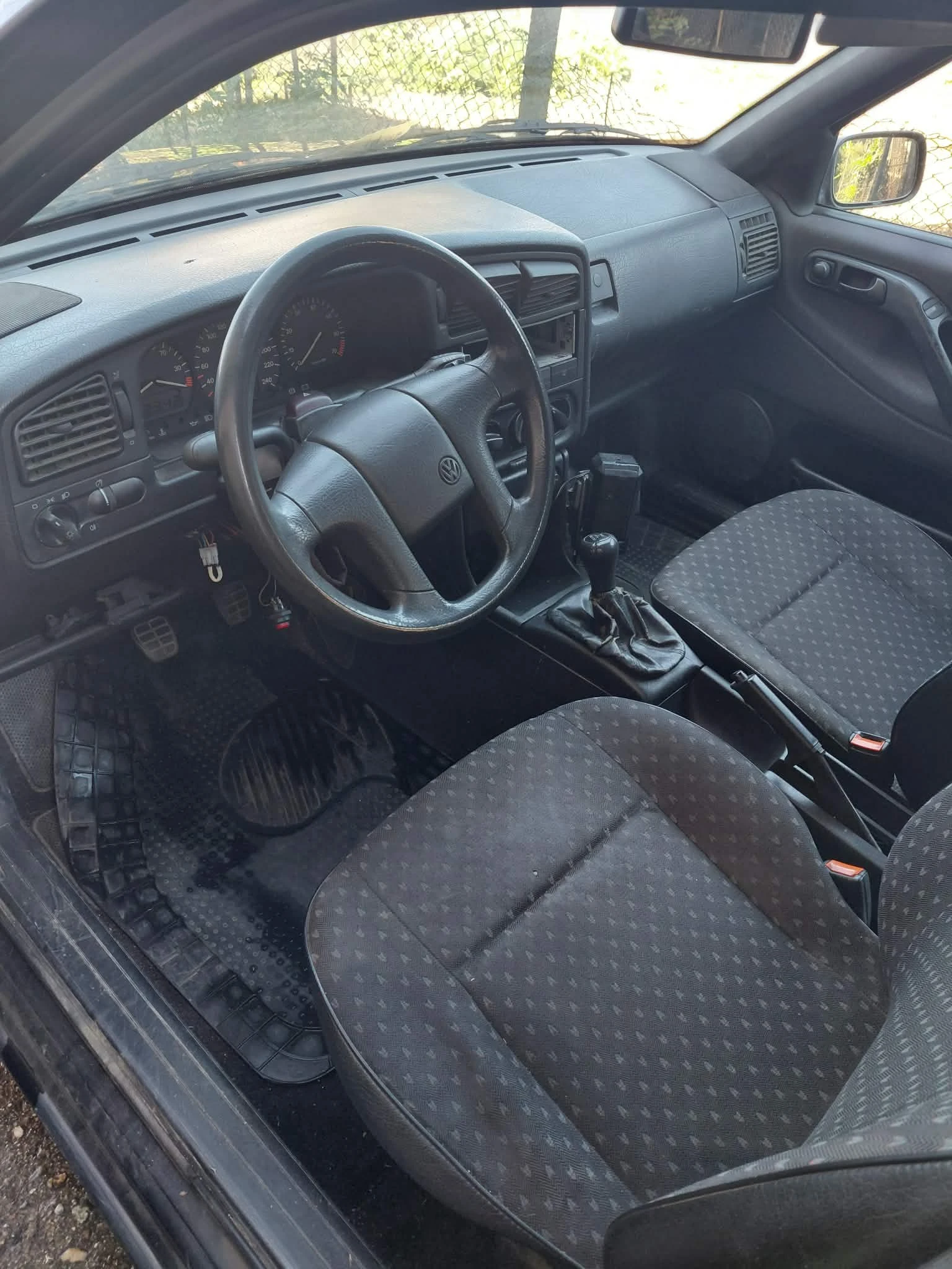 VW Passat, снимка 4 - Автомобили и джипове - 55582887