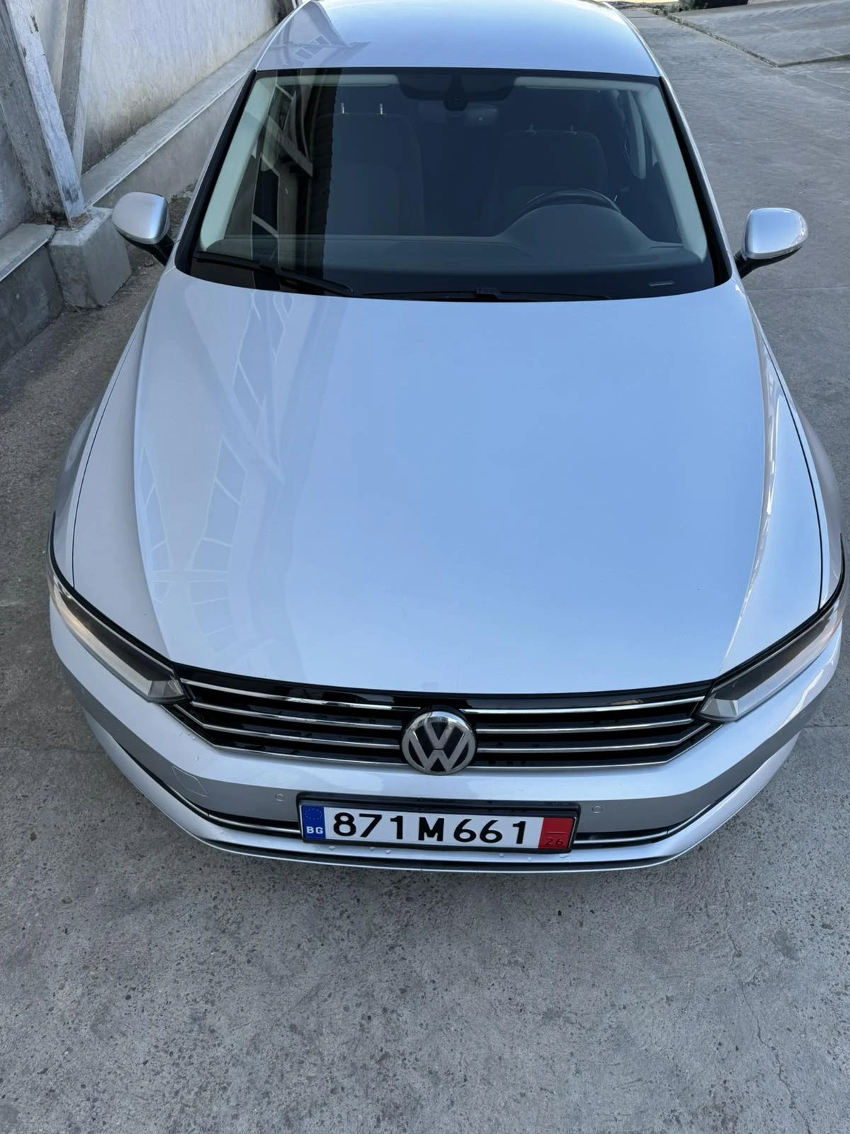 VW Passat 1.6 TDI, Keyless, Carpass, снимка 6 - Автомобили и джипове - 55590871